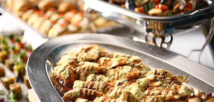 ¥8,800 per person from the buffet menu